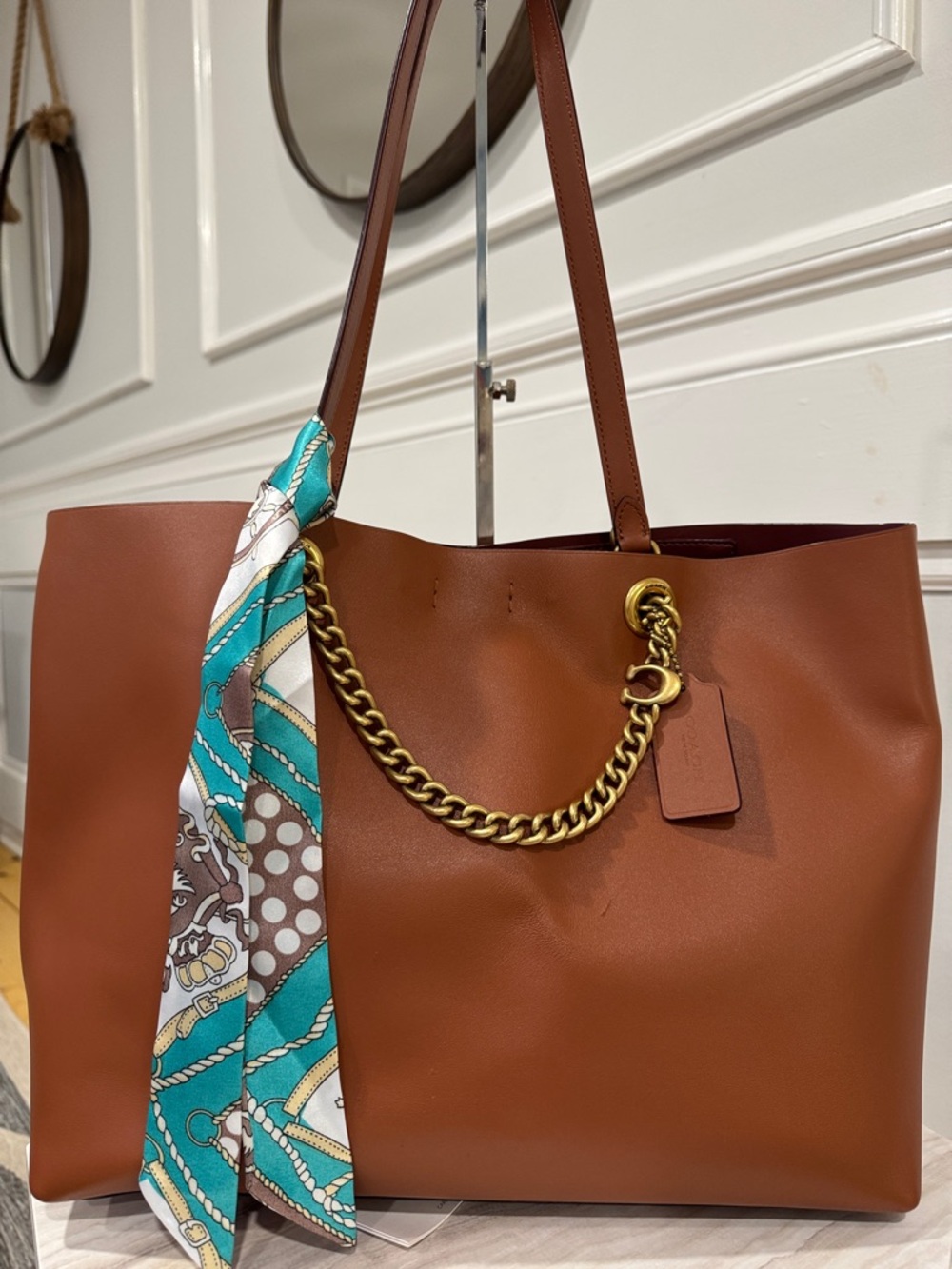 COACH Bag Signature Chain Central Brown Leather Tote - Picture 3 of 17
